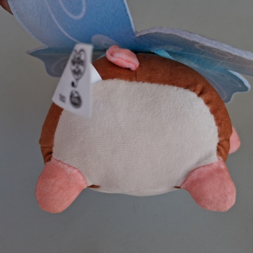 Spin Master Vida The Vet Pip 7" Plush Toy & 1.5" Mini Action Figure Set - Picture 6 of 11